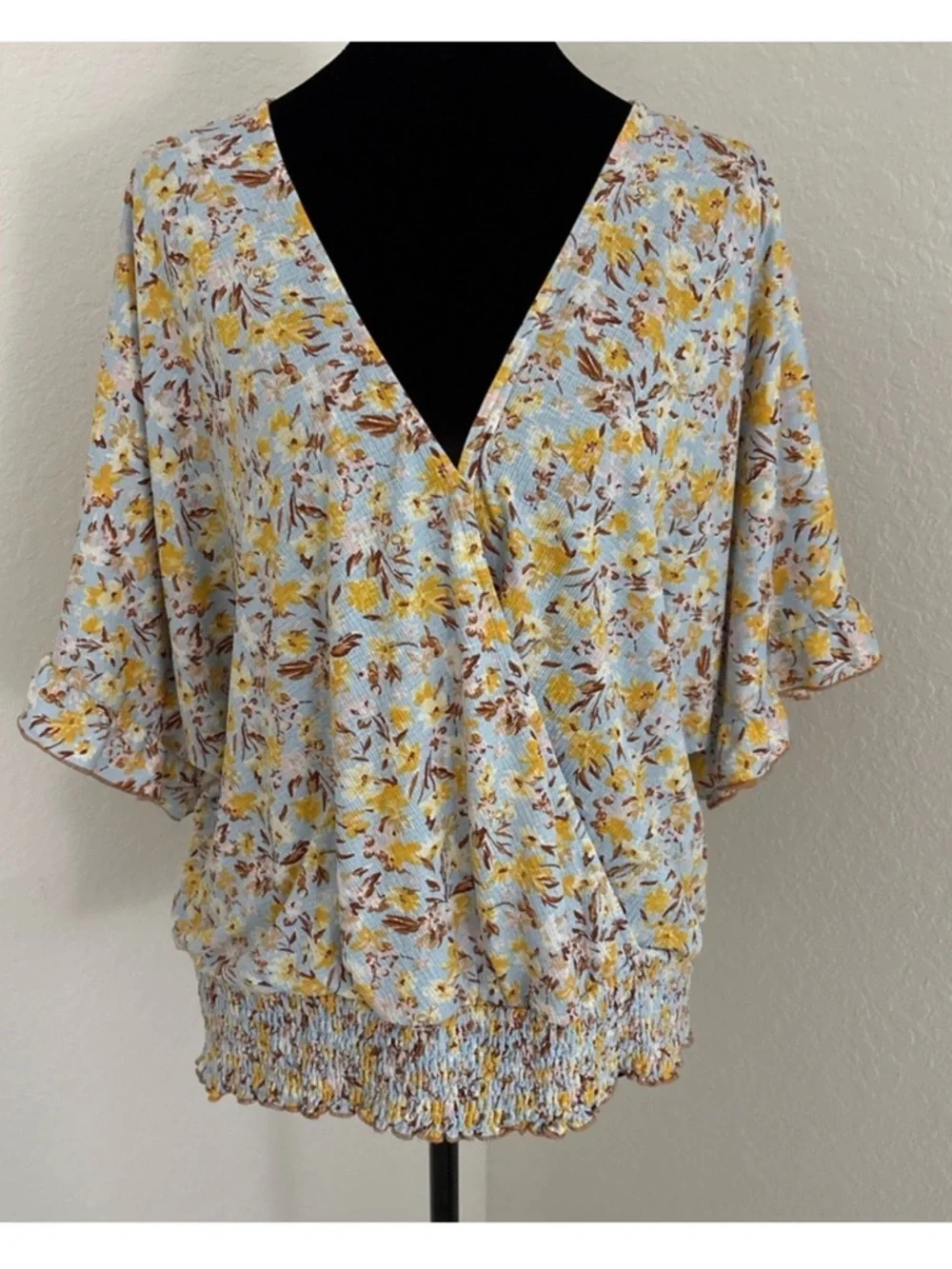Melloday Floral Wrap Blouse 1X Blue Yellow Smocked Waist Flutter Sleeve - Picture 2 of 13